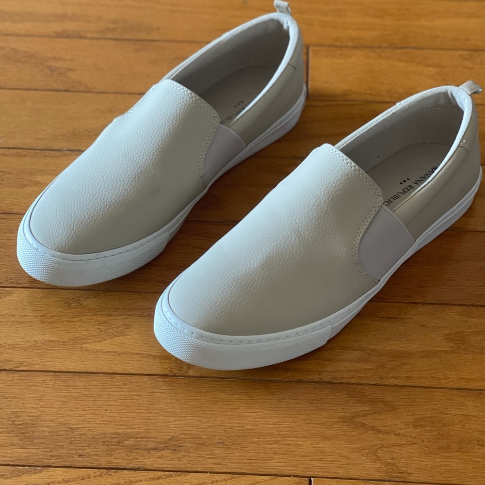 Banana Republic Shoes - Picture 3 of 4